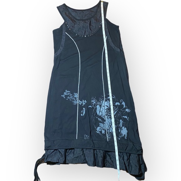 Vintage Black Asymmetrical Sleeveless Dress with Graphic Detail Size Medium - Picture 6 of 10